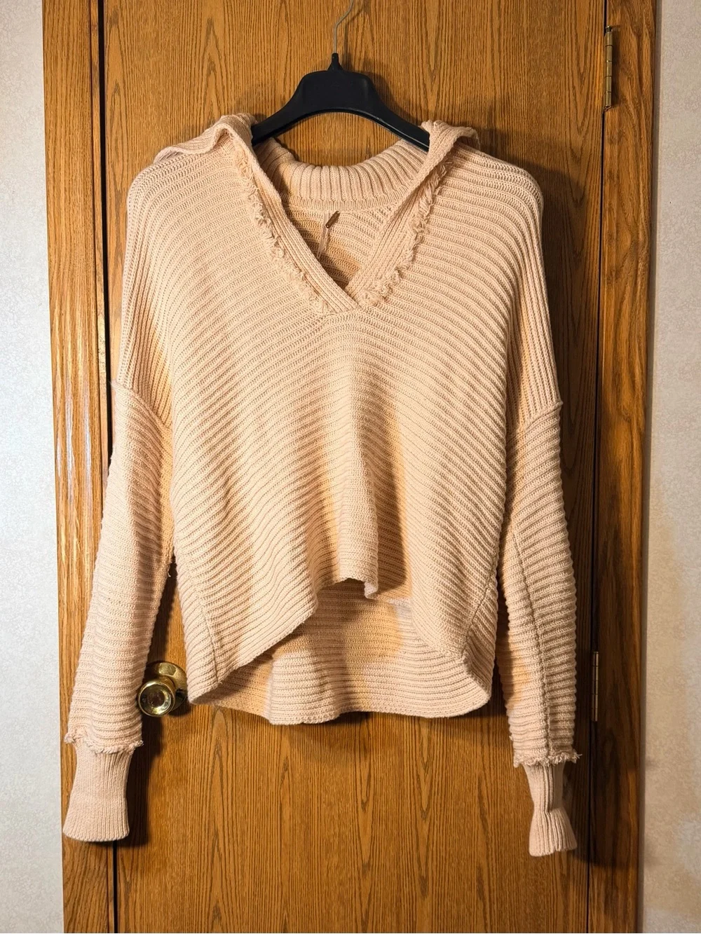 Free People Marlie Dusty Rose V‑Neck Fringed Ribbed Sweater